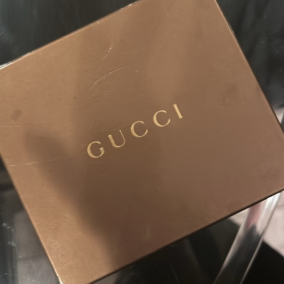 Gucci Wallet (Authentic) - Picture 6 of 7